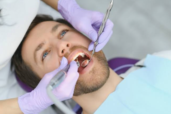 5 Ways Periodontists Help Patients Preserve Their Natural Teeth
