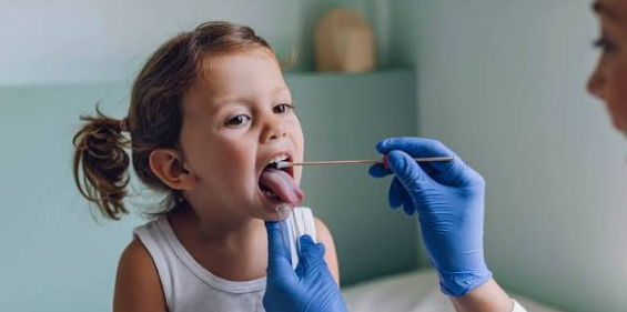 How Pediatric Dentists Monitor Salivary Gland Cysts In Children